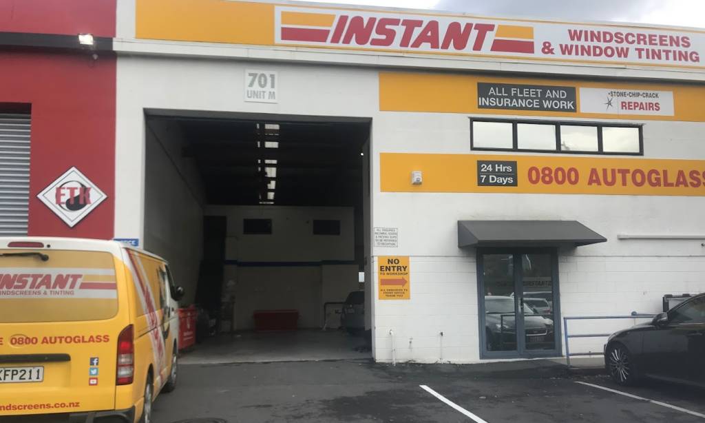 Instant Tinting Auckland South storefront